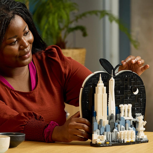 Lego 21066