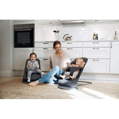 BabyBjörn Bliss Anthrazitgrau