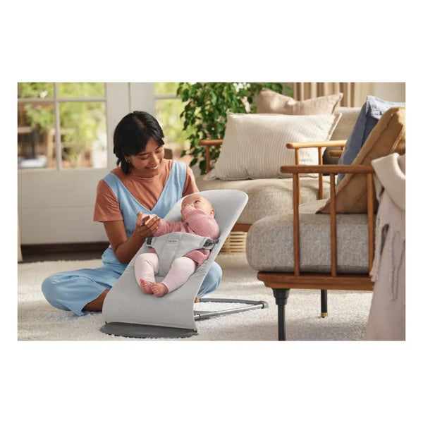 BabyBjörn Bliss, Gewebt, Hellgrau