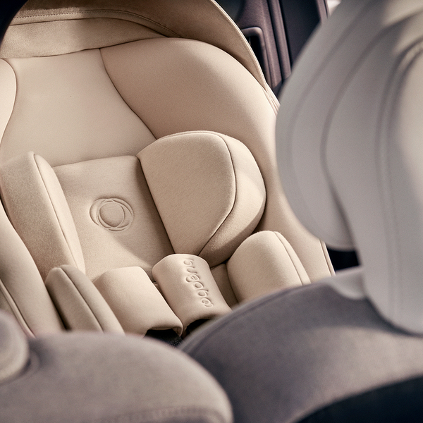 Bugaboo Otter by Nuna Desert Taupe Melange