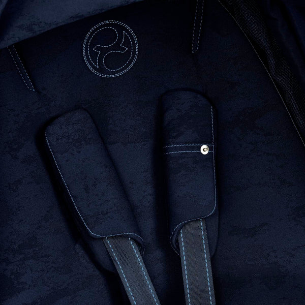 Cybex Priam Set Gestell (Matt Black) /Stoff (Rebellious Luxury Denim Blue)