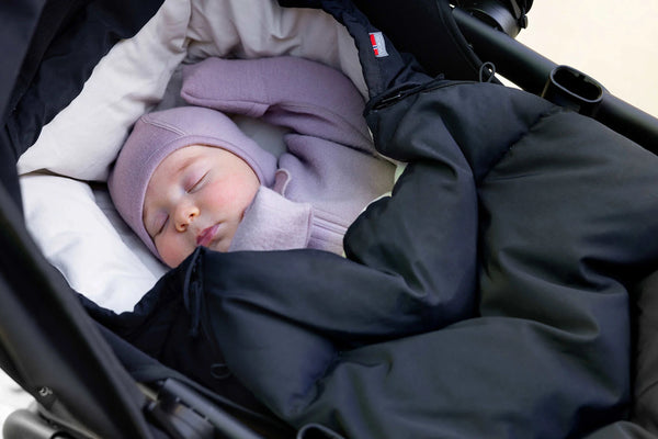 Voksi Explorer - Black Solid