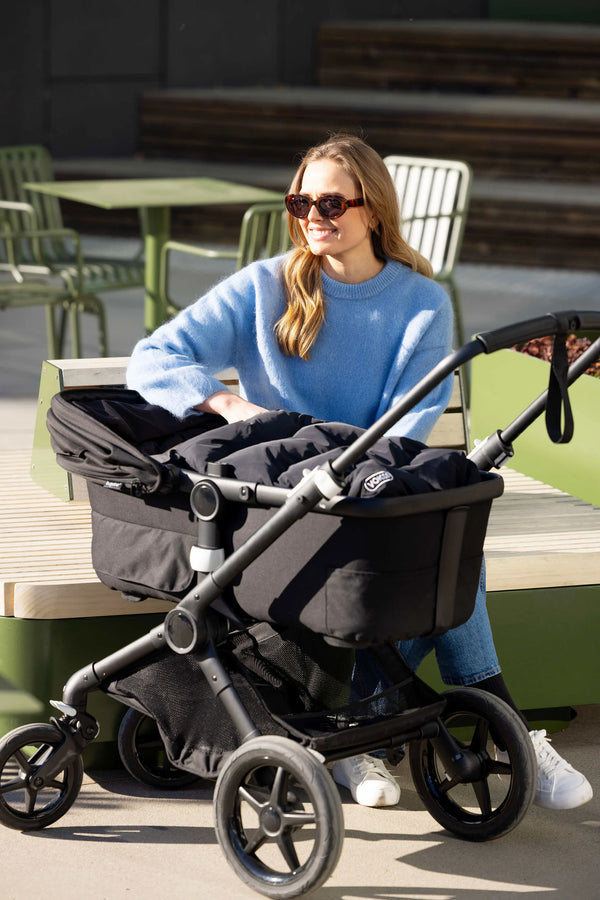 Voksi Explorer - Black Solid