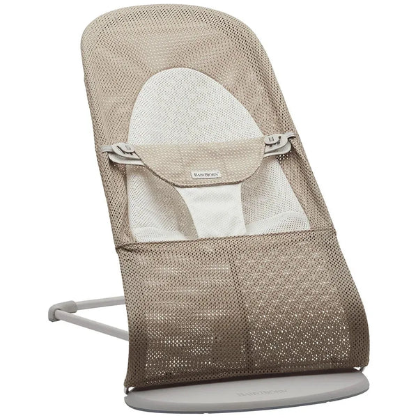 BabyBjörn Bouncer Balance Soft, hellgrauer Rahmen, Mesh, Graubeige/Weiß