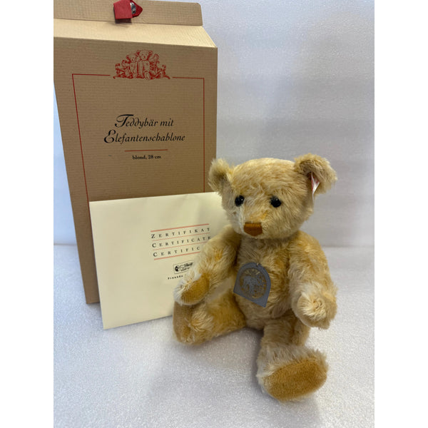 Steiff Teddybär mit Elefantenschablone