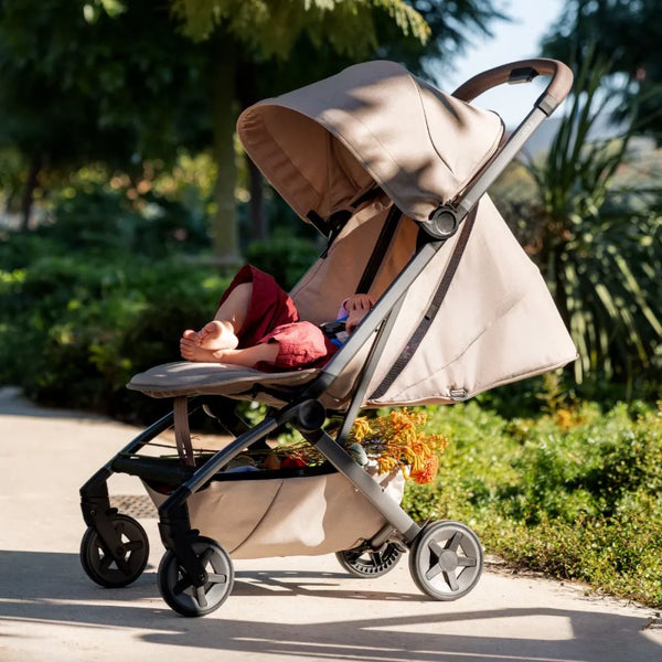 Joolz Aer² Space Black mit Babywanne