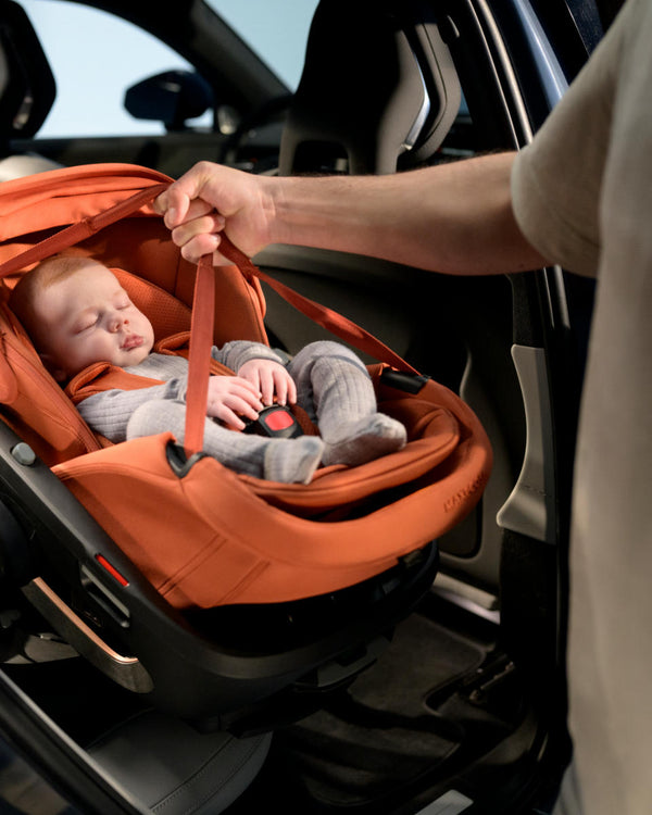 Maxi Cosi Coral Slide Pro i-Size Babyschale Copper Terra