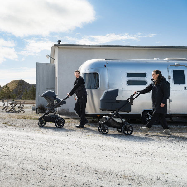 Thule Maple Connect i-Size Babyschale Darkest Slate