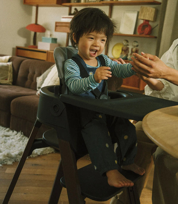 Stokke Steps Black / Warm Brown
