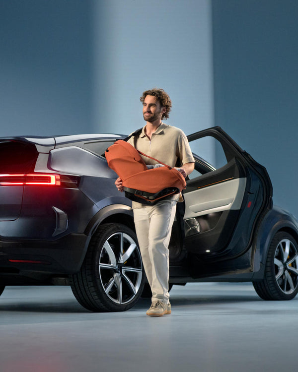 Maxi Cosi Coral Slide Pro i-Size Babyschale Sapphire Sand + Family Fix Slide Pro