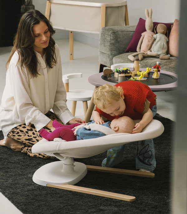 Stokke® Yoga™ Babywippe & Babyschaukel