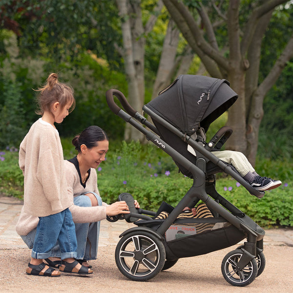 Nuna Demi™ Next Pistachio (2026) 8in1 Set